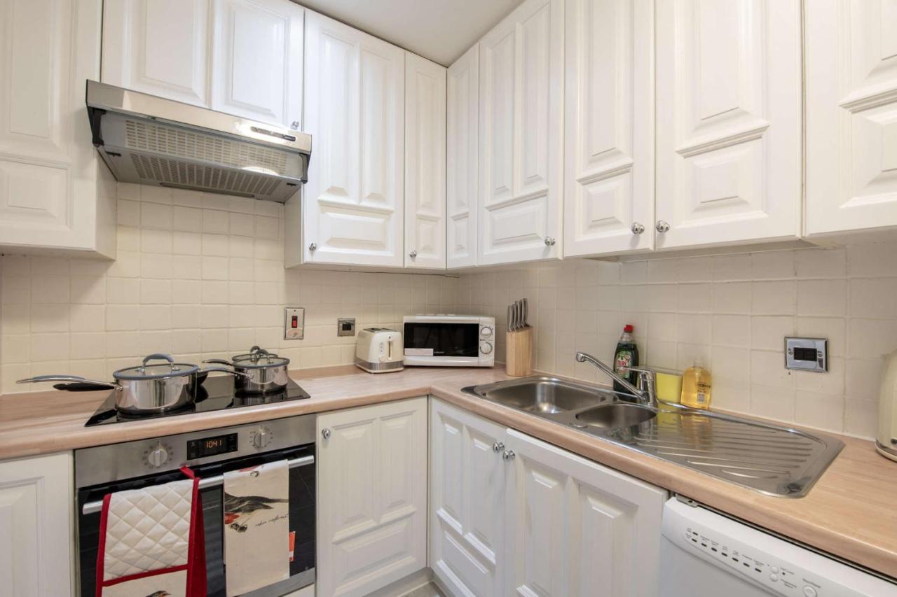Somerset Court Kensington Apartments Londen Buitenkant foto