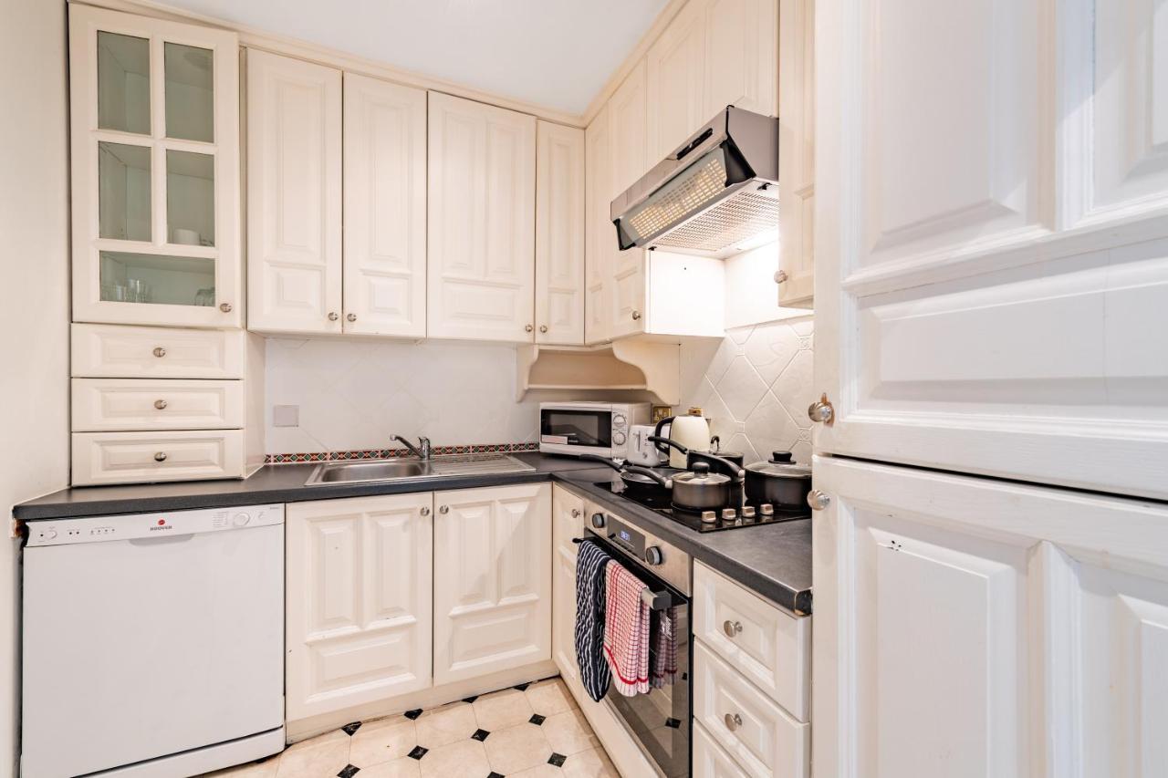 Somerset Court Kensington Apartments Londen Buitenkant foto