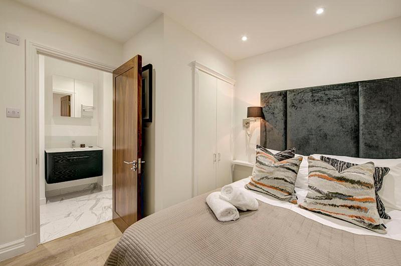 Somerset Court Kensington Apartments Londen Buitenkant foto
