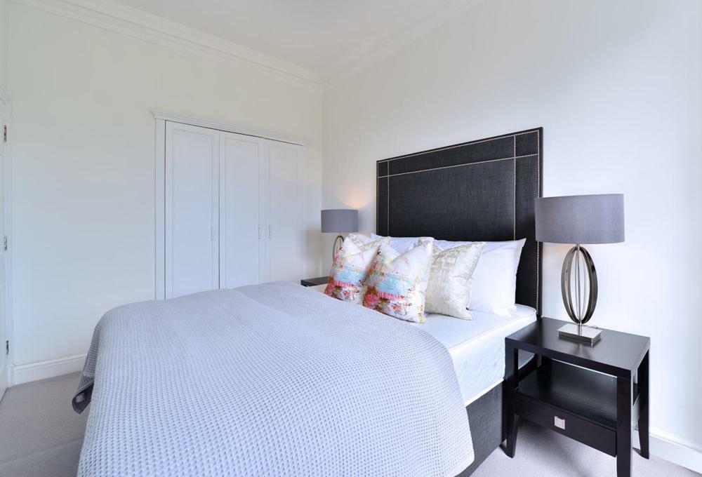 Somerset Court Kensington Apartments Londen Buitenkant foto
